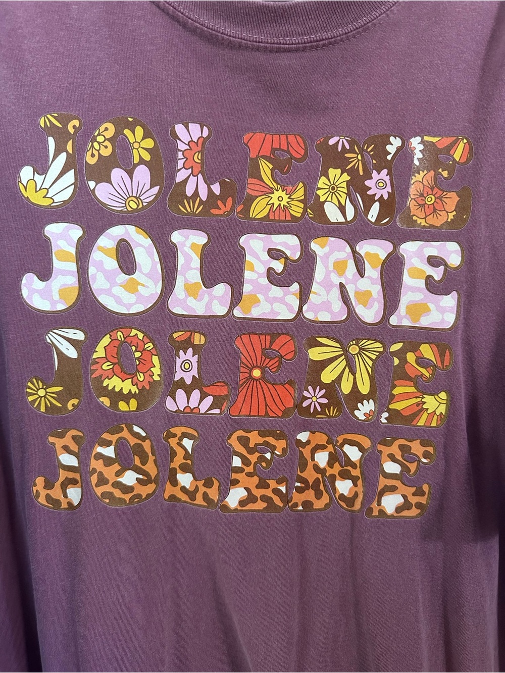 Jolene Graphic Tee - Retro Colors and Patterns XXL